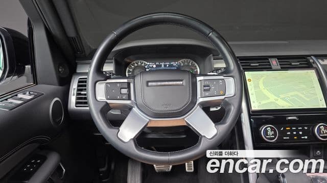 Land Rover Discovery 5 2023 — Фото 14/20