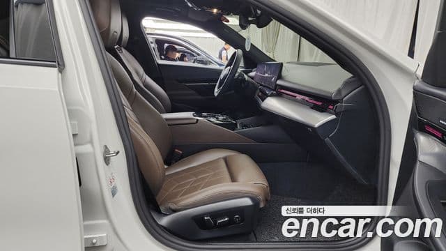 BMW 5 Series 2024 — ფოტო 11/20