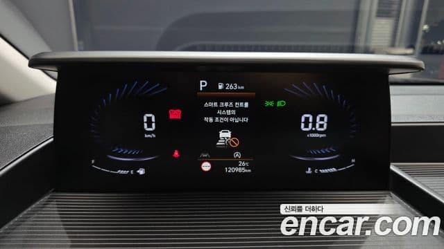 Hyundai Staria 2021 — Фото 8/20