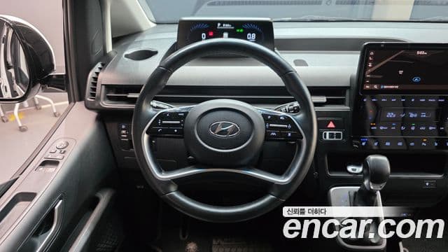 Hyundai Staria 2021 — Фото 12/20