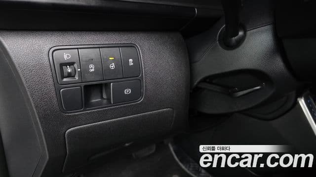 Hyundai Staria 2021 — Фото 14/20