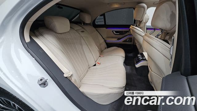 Mercedes-Benz S-Class 2025 — Photo 36/38