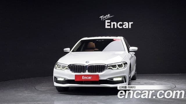 BMW 5 Series 2020 — ფოტო 3/20