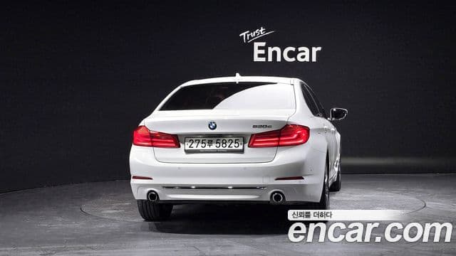 BMW 5 Series 2020 — ფოტო 4/20