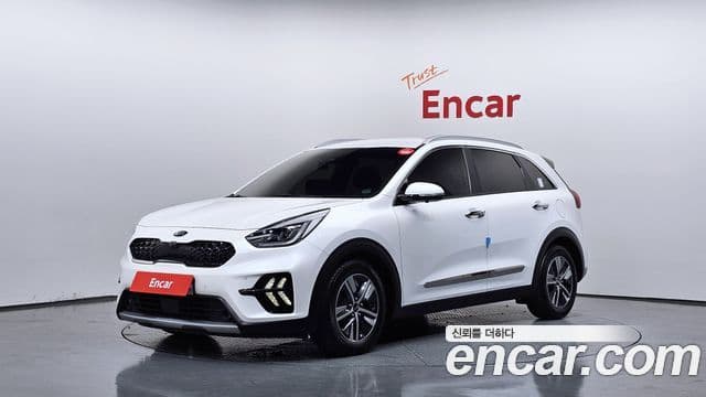 Kia Niro 2020 — ფოტო 1/20