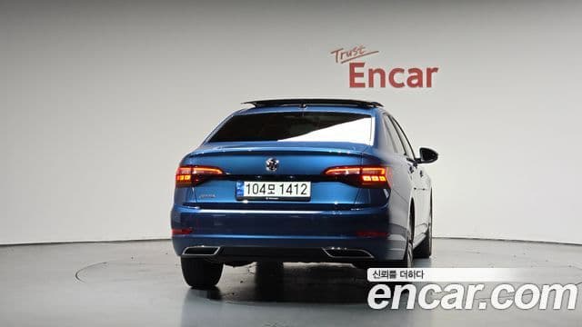 Volkswagen Jetta 2021 — фото 4 из 20