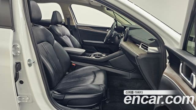 Kia K5 2021 — ფოტო 11/20