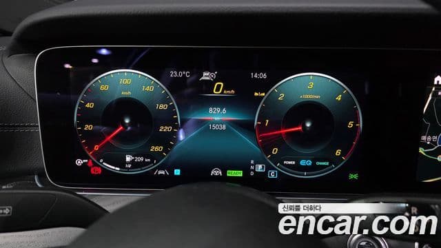 Mercedes-Benz CLS-Class 2022 — ფოტო 8/20