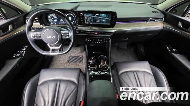 Kia K5 2023 — Şəkil 7/20