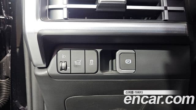 Hyundai Santa Fe 2024 — Şəkil 18/20