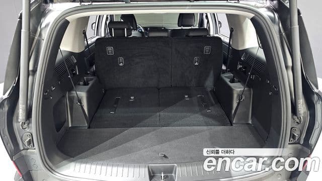 Hyundai Santa Fe 2024 — фото 20 из 20