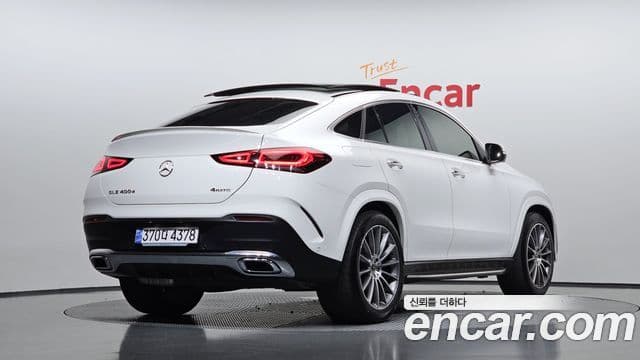 Mercedes-Benz GLE-Class 2023 — Фото 2/20