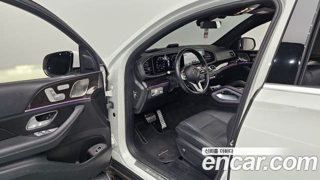 Mercedes-Benz GLE-Class 2023 — Фото 10/20