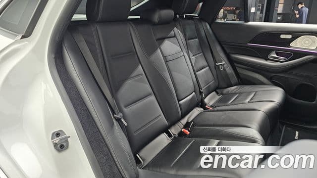 Mercedes-Benz GLE-Class 2023 — Фото 11/20