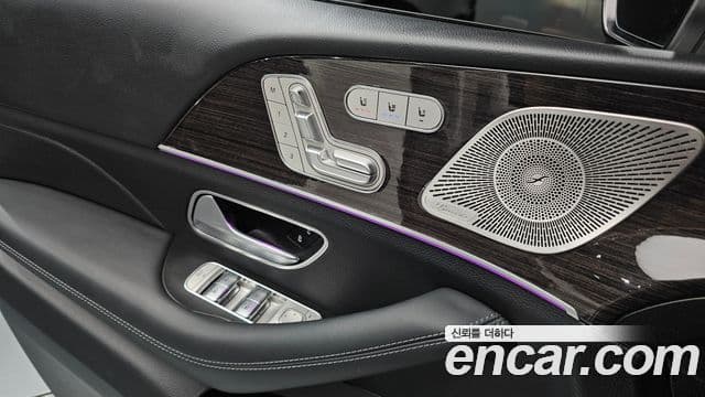Mercedes-Benz GLE-Class 2023 — Фото 14/20