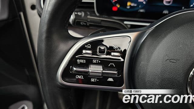 Mercedes-Benz GLE-Class 2023 — Фото 16/20