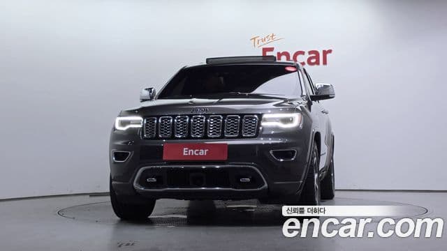 Jeep Grand Cherokee 2021 — ფოტო 3/20