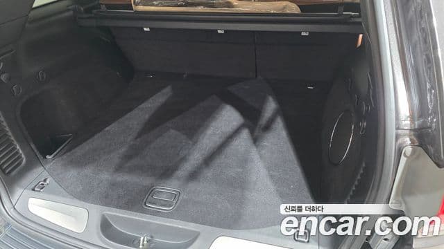Jeep Grand Cherokee 2021 — Photo 14/31