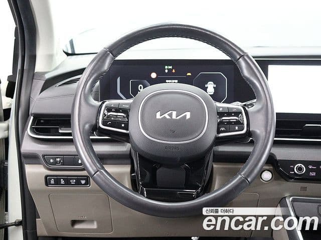Kia Carnival 2024 — Şəkil 15/20