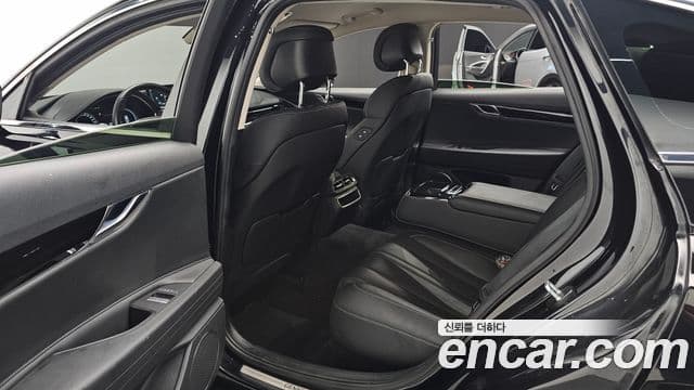 Genesis Electrified G80 2022 — Şəkil 12/20