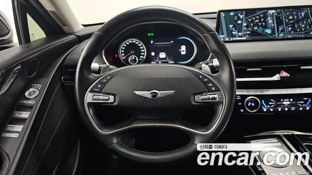 Genesis Electrified G80 2022 — Şəkil 13/20