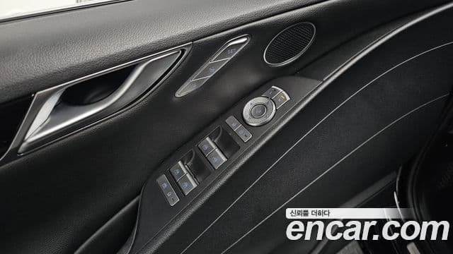 Genesis Electrified G80 2022 — Şəkil 16/20