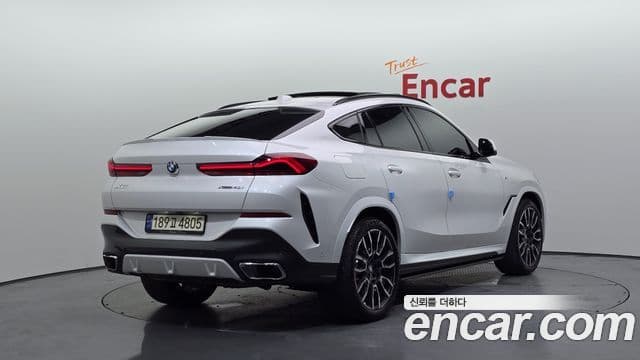 BMW X6 2023 — Photo 20/20