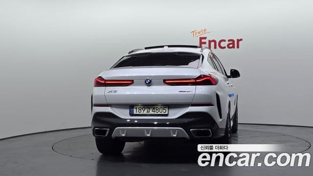 BMW X6 2023 — Photo 15/20