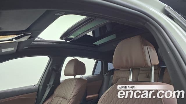 BMW X6 2023 — Photo 11/20
