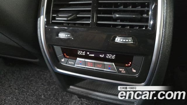 BMW X6 2023 — Photo 19/20