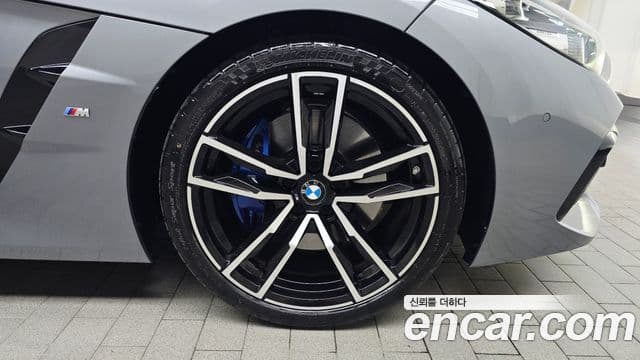 BMW Z4 2024 — Photo 13/35