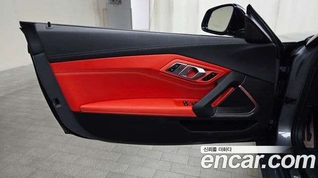 BMW Z4 2024 — Photo 22/35