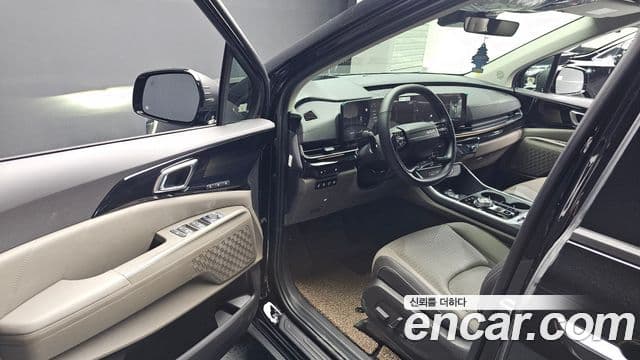 Kia Carnival 2025 — Şəkil 10/20