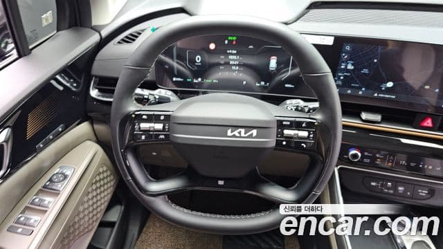 Kia Carnival 2025 — Şəkil 12/20