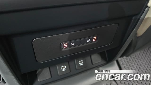 Land Rover Defender 2024 — Photo 6/34