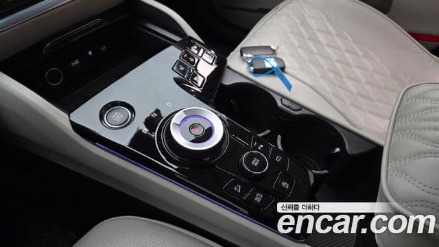 Kia Sportage 2022 — ფოტო 9/20