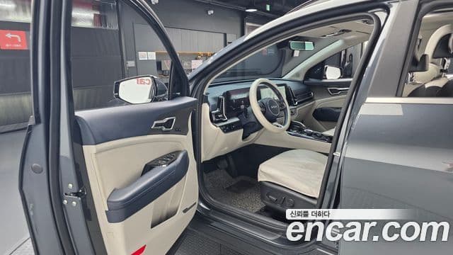 Kia Sportage 2022 — ფოტო 10/20
