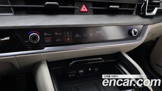 Kia Sportage 2022 — Şəkil 18/20