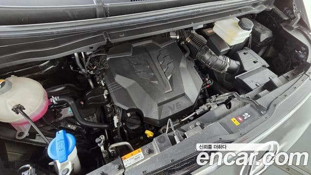 Hyundai Staria 2024 — фото 6 из 20