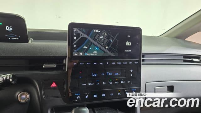 Hyundai Staria 2024 — фото 12 из 20
