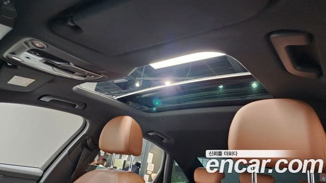 Audi A6 2021 — ფოტო 18/20