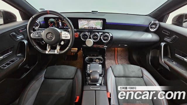 Mercedes-Benz A-Class 2023 — ფოტო 7/20