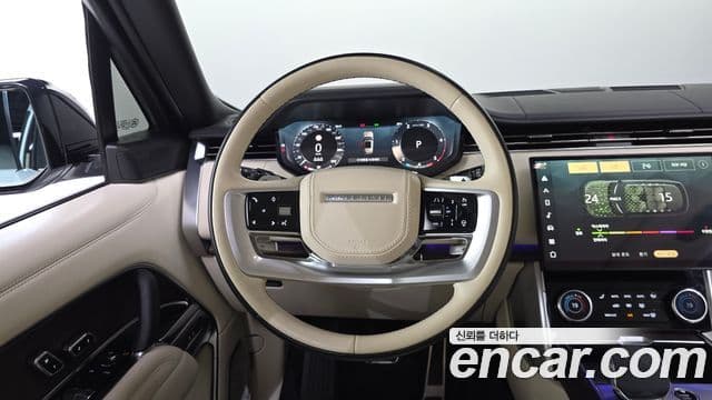 Land Rover Range Rover 2022 — Фото 12/20