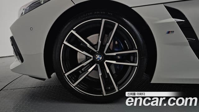 BMW Z4 2025 — Фото 5/20