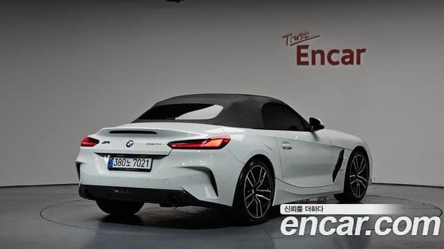 BMW Z4 2025 — Şəkil 33/35
