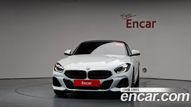 BMW Z4 2025 — Şəkil 12/35