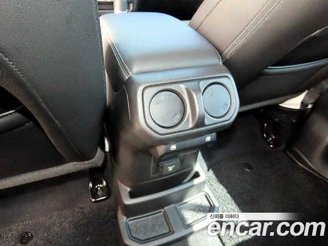 Jeep Wrangler 2023 — Photo 6/18