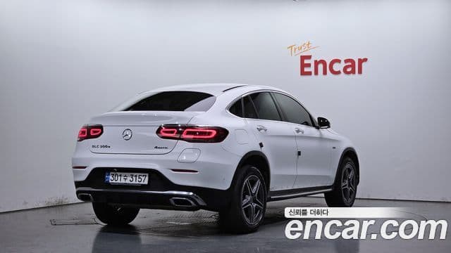 Mercedes-Benz GLC-Class 2020 — ფოტო 2/20