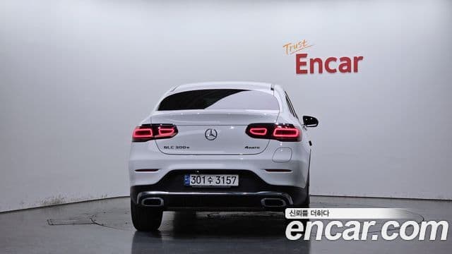Mercedes-Benz GLC-Class 2020 — ფოტო 4/20