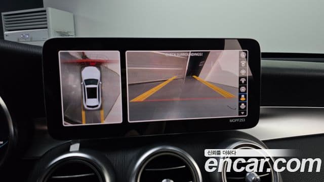 Mercedes-Benz GLC-Class 2020 — ფოტო 15/20